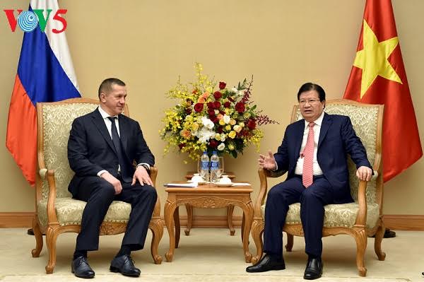 វៀតណាមនិងរុស្ស៊ីជម្រុញកិច្ចសហប្រតិបត្តិការសេដ្ឋកិច្ច ពាណិជ្ជកម្មនិងវិនិយោគ